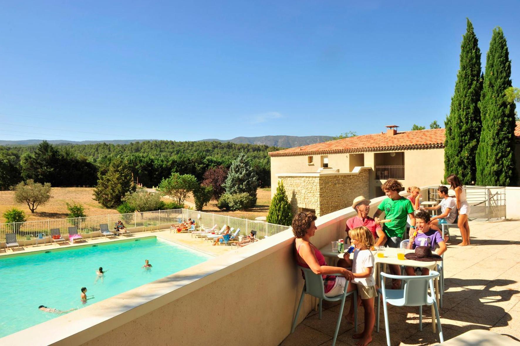 Residence Goelia Le Domaine Du Moulin Blanc Gordes Luaran gambar