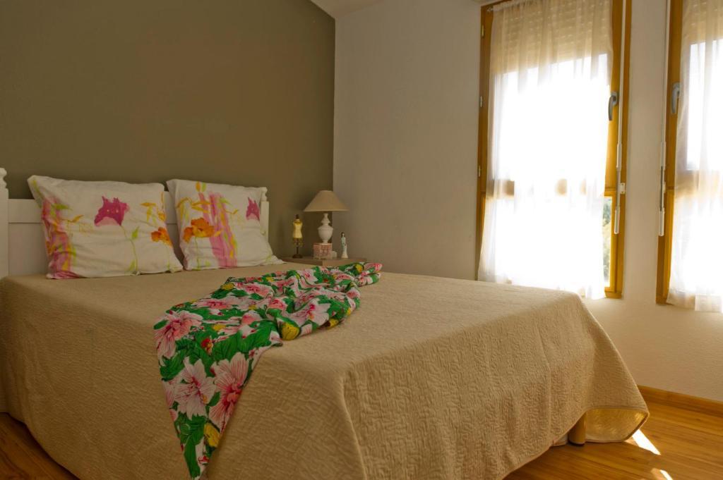Residence Goelia Le Domaine Du Moulin Blanc Gordes Bilik gambar